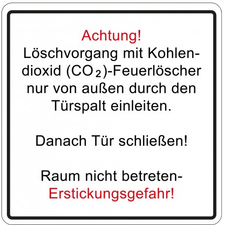 Löschen mit CO2-Löscher durch den Türspalt/geöffnete Tür (DGUV-1 205-034)