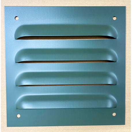 Lüftungsbleche für Transportkisten, neutral, lackiert