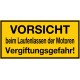 Vorsicht beim Laufenlassen der Motoren, Vergiftungsgefahr!