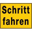 Schritt fahren